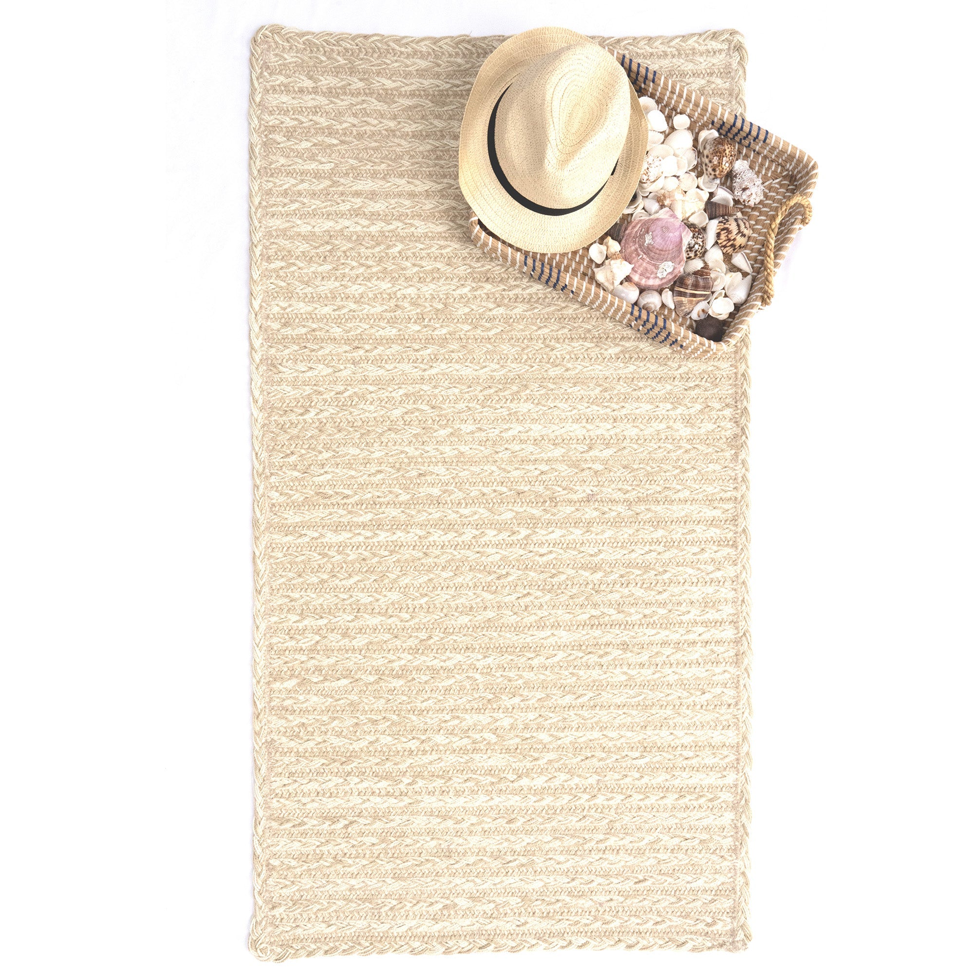 Down East Sand Dollar Braided Rug Cross-Sewn Roomshot image