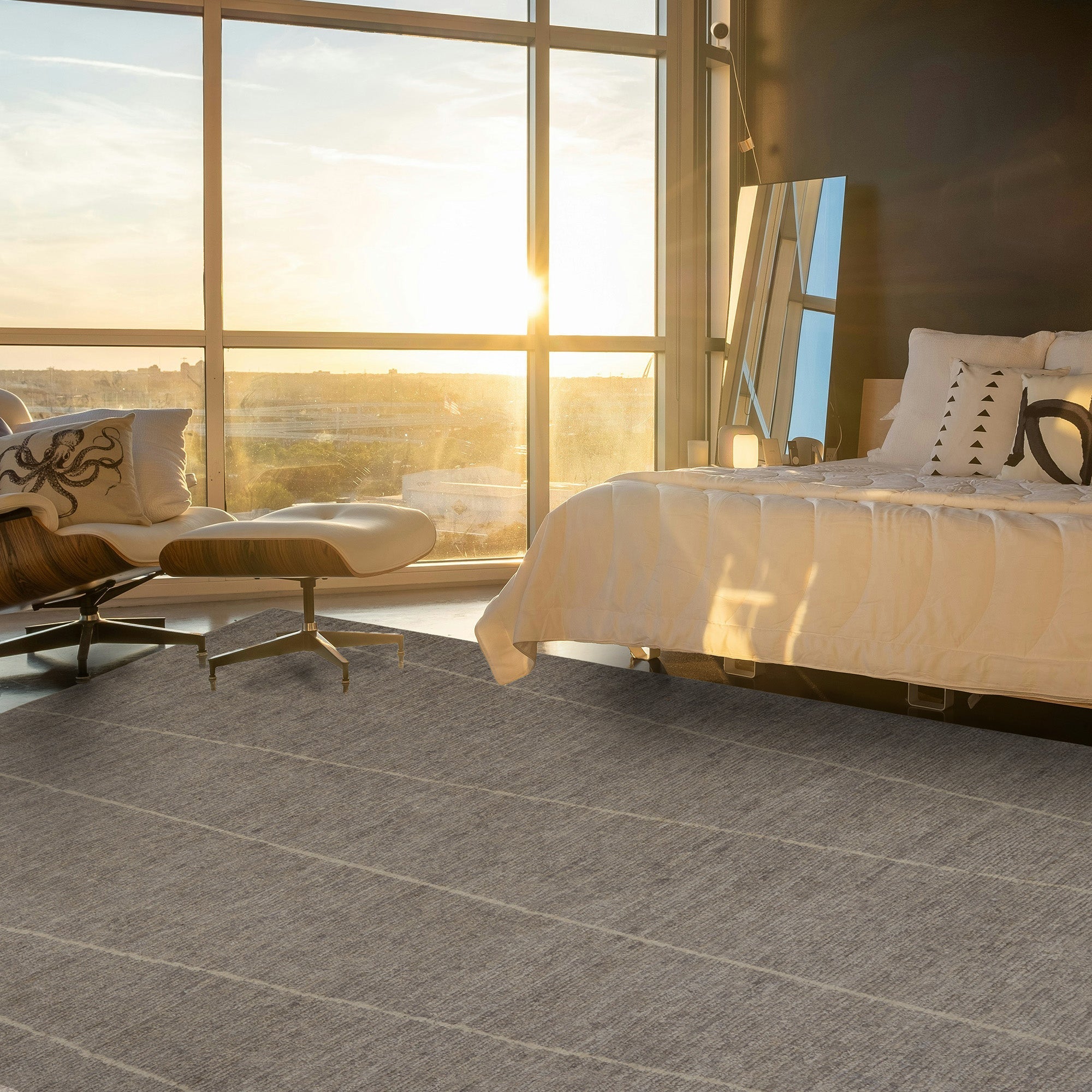Graylen Shadow Hand Knotted Rug Rectangle image