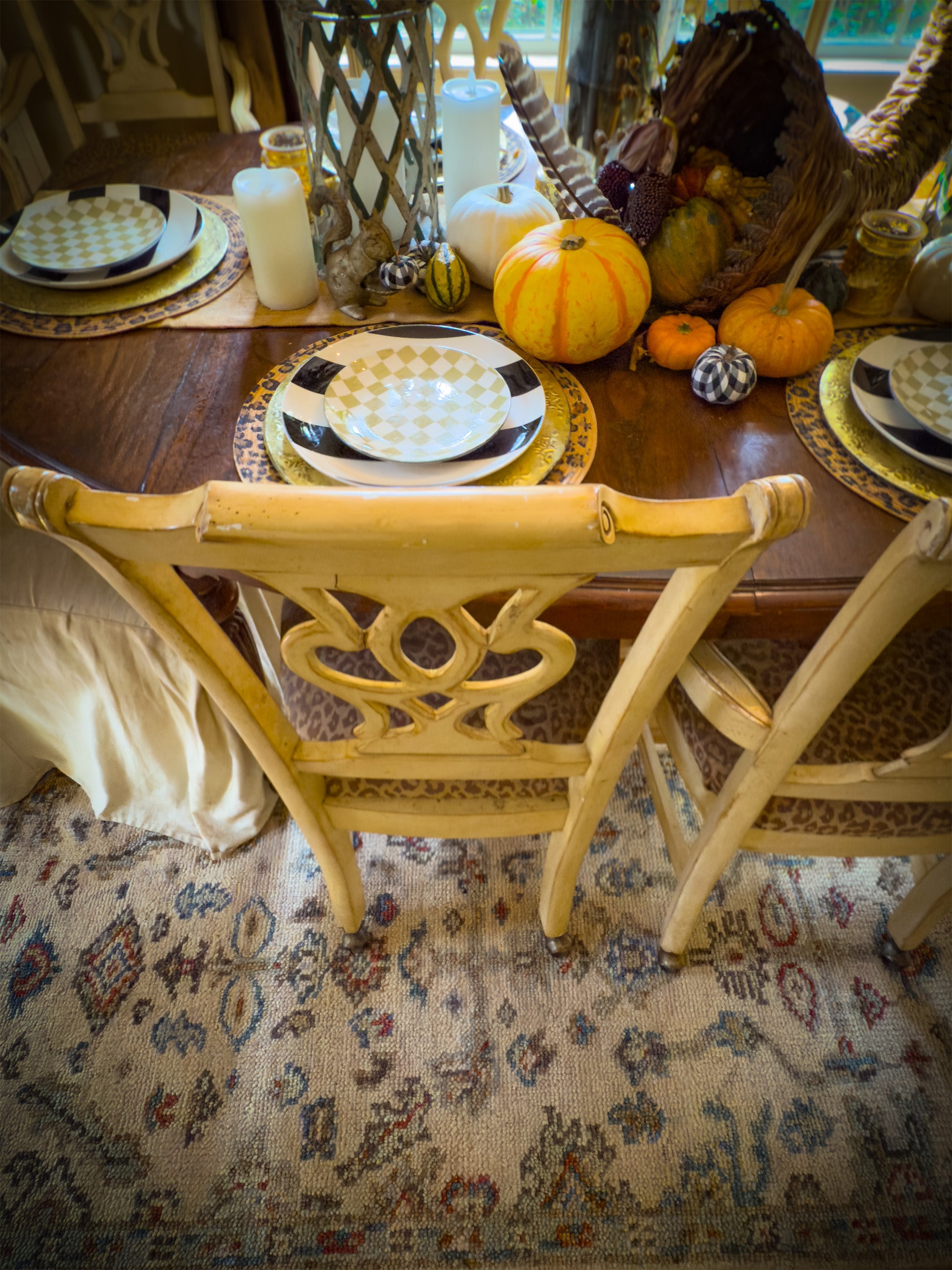 Charise-Isfahan Sand