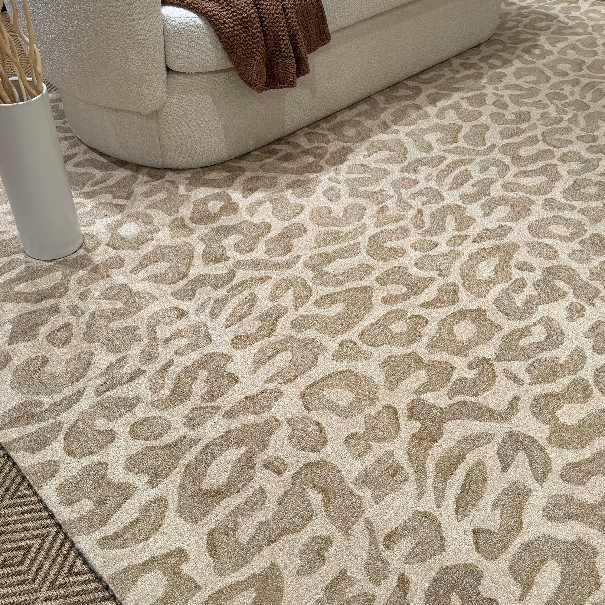 Serengeti-Leopard Natural Hand Tufted Rug Rectangle image