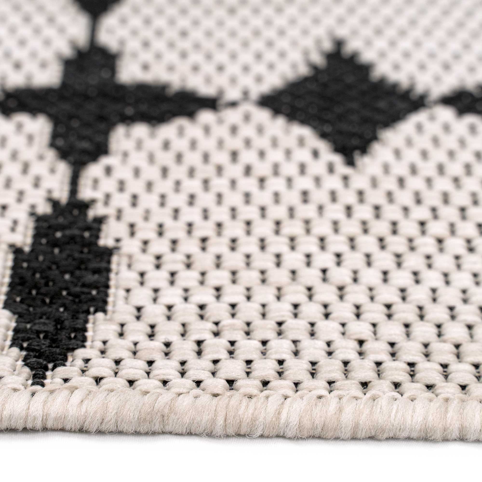 Finesse-Tower Court Noir Machine Woven Rug Rectangle Cross Section image