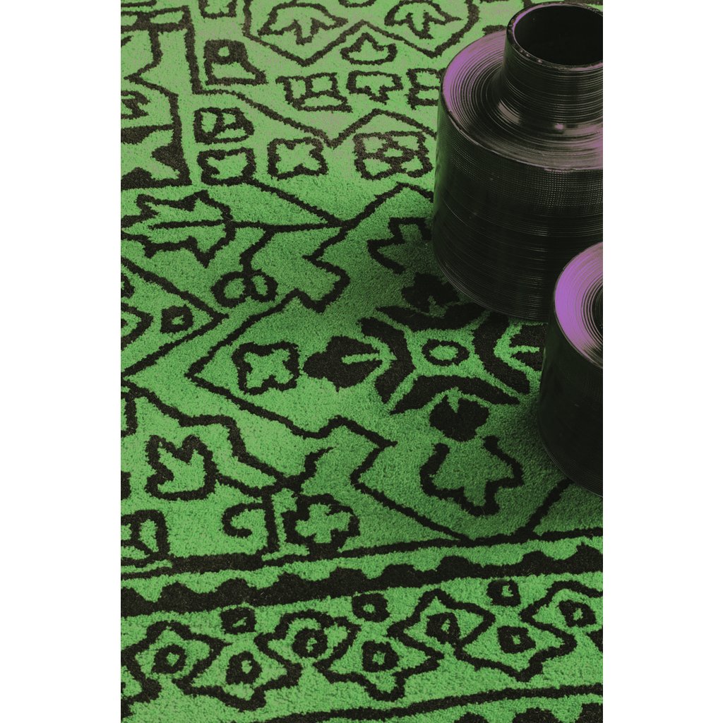 Velvet-Graphic Ruby Hand Tufted Rug Rectangle image