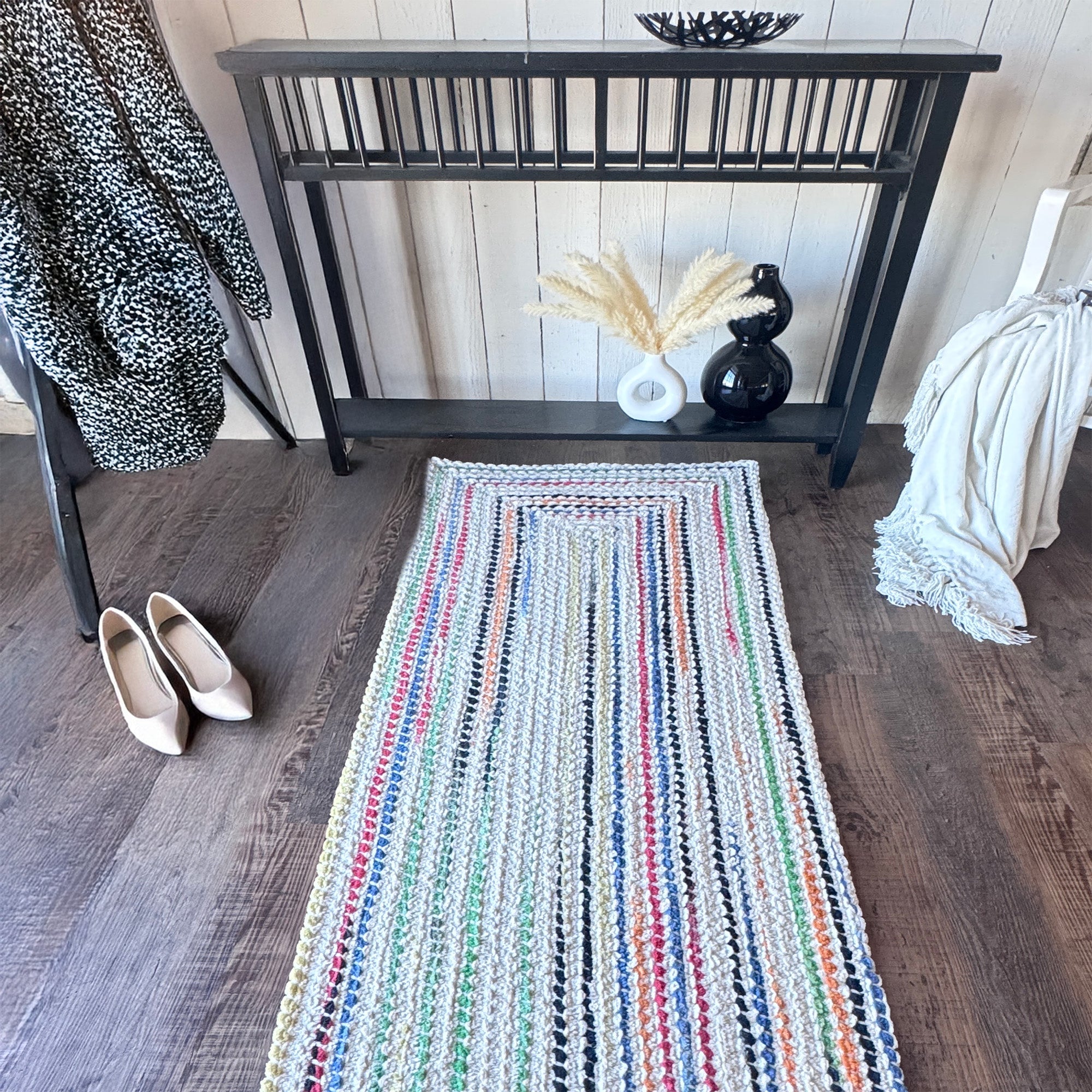 Crafted Vivid Braided Rug Concentric Rectangle image