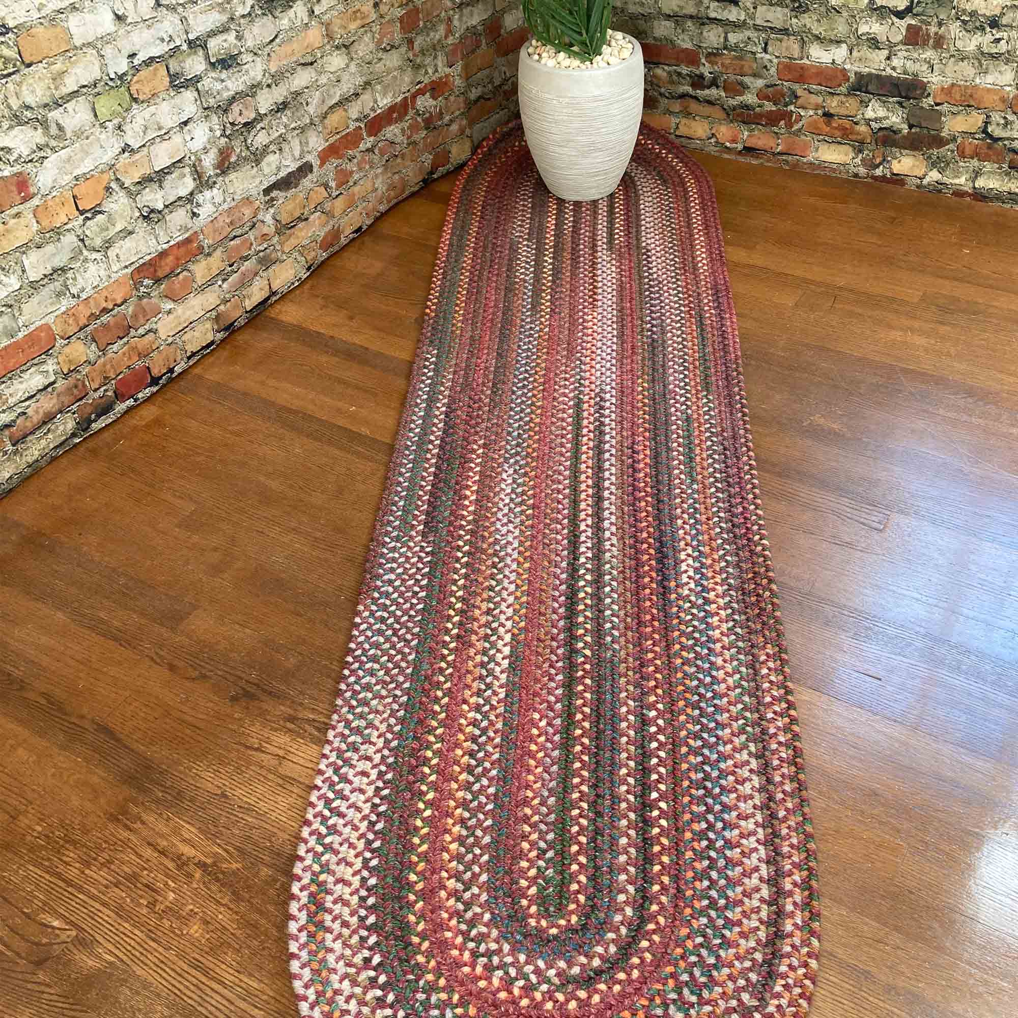 IHF Rugs Star Wine Braided Area Rug - Red & Tan, Oval/Rectangle/Heart Shapes, Multiple Sizes