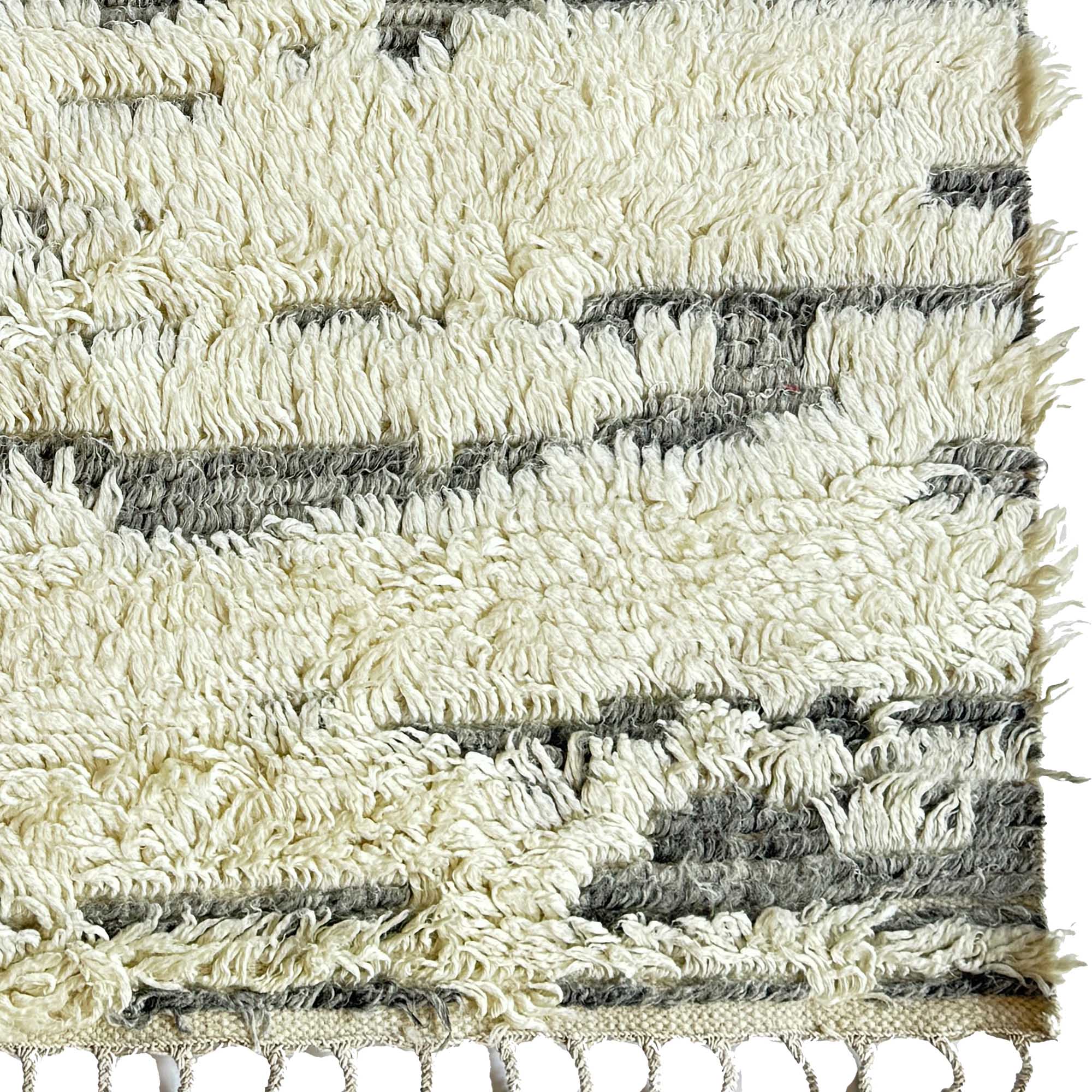 Nomad Ivory Grey