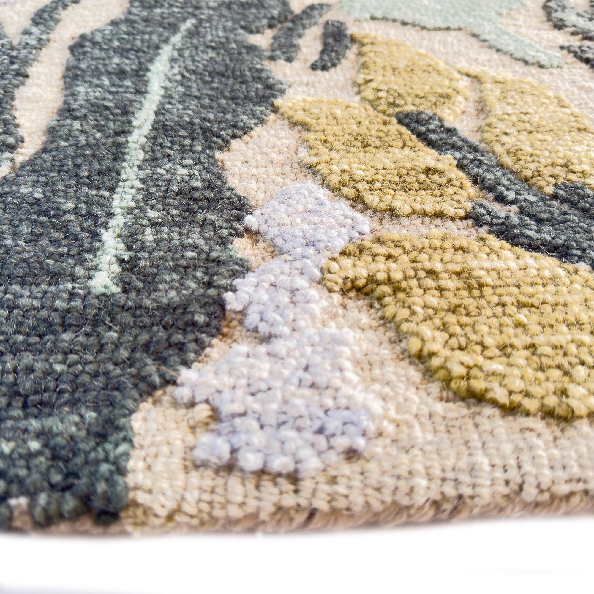 Avanti-Fiori Verde Hand Tufted Rug Rectangle image