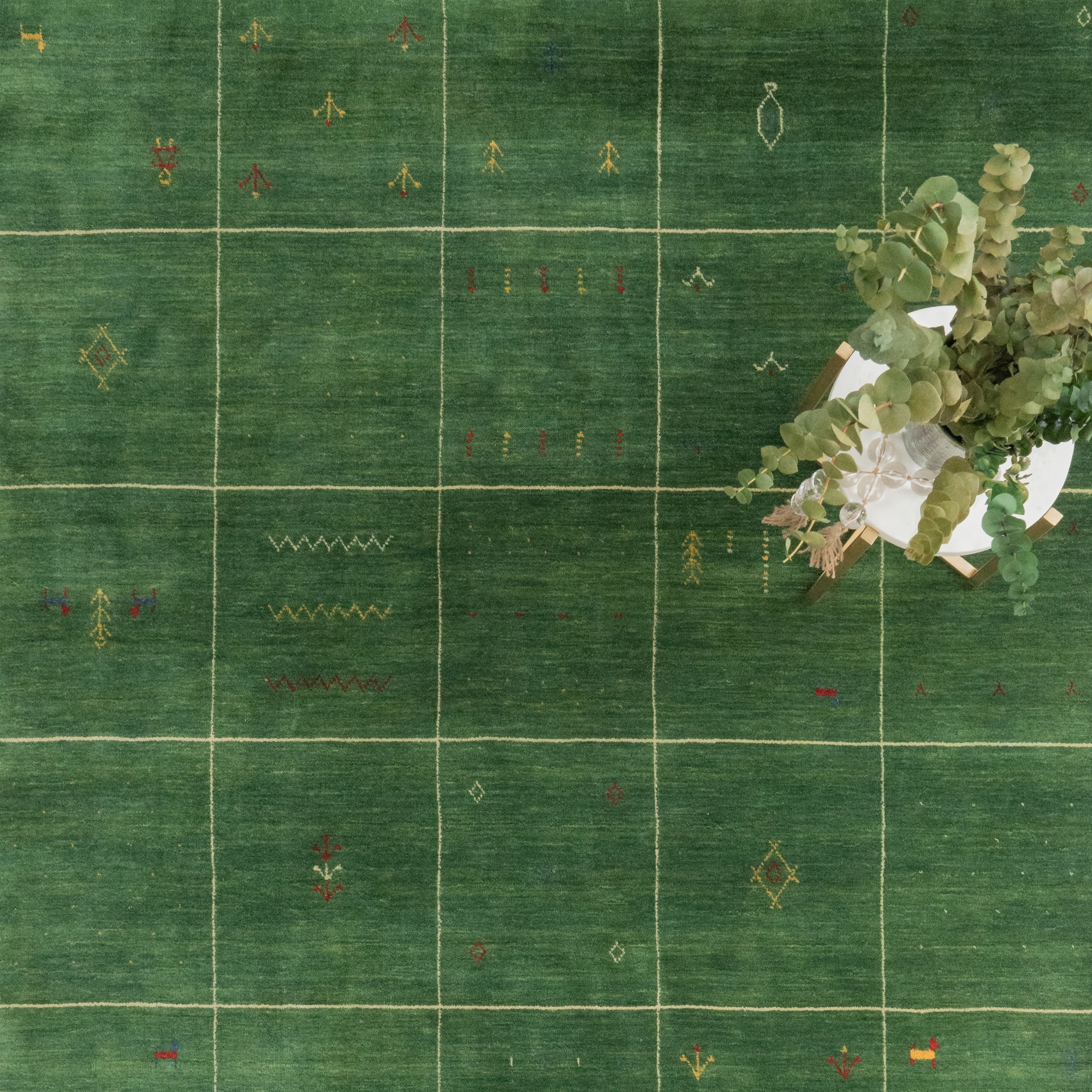Zagros Verdant Green Hand Loomed Area Rug Rectangle image