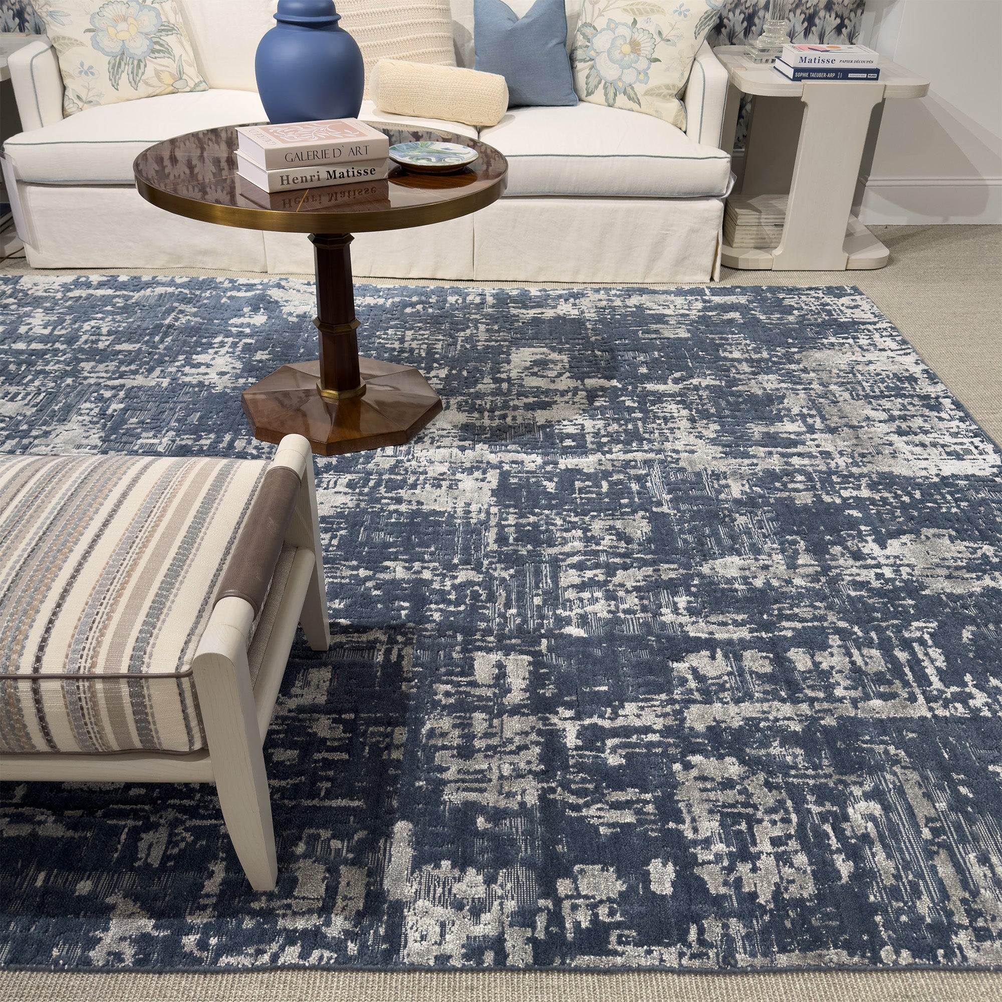 Antissa Tide Hand Loomed Area Rug Rectangle image