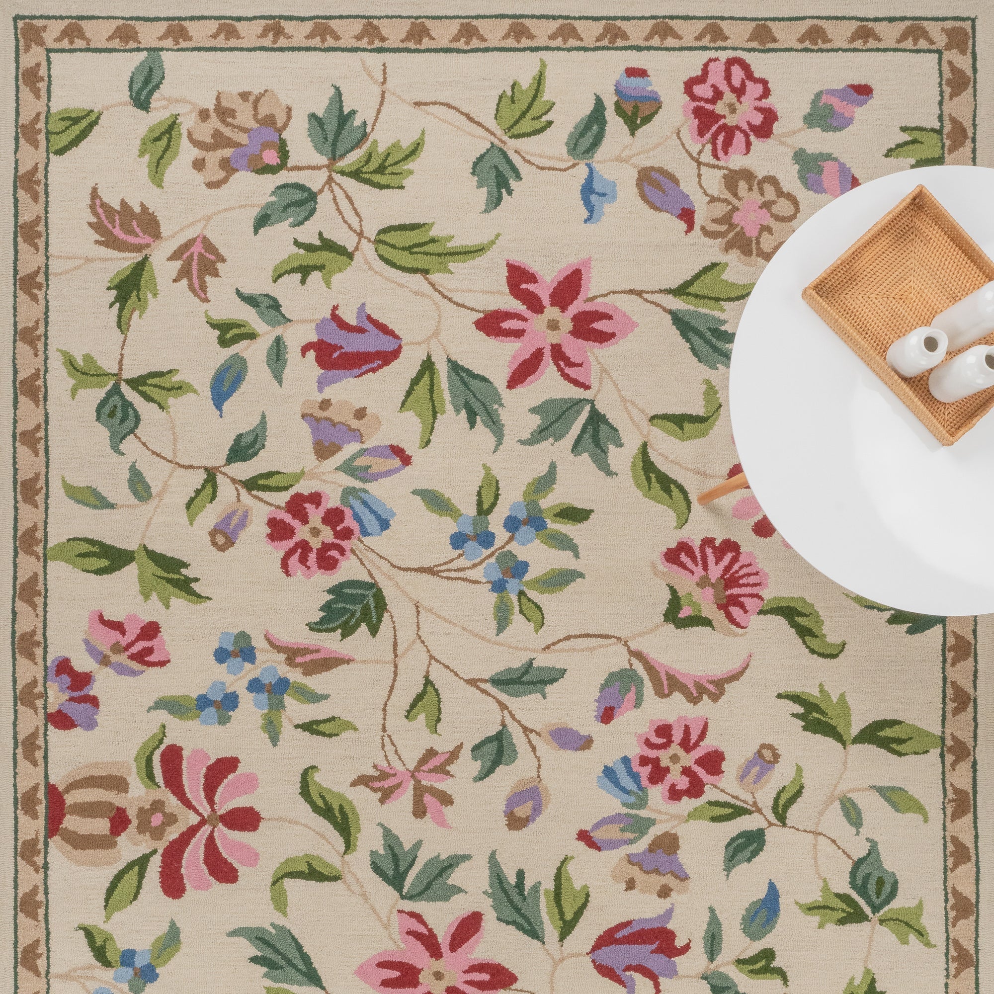 Jardin Rosa Hand Tufted Rug Rectangle image