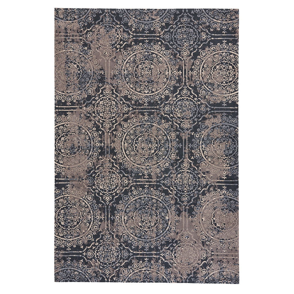 Spencer-Crown-Charcoal-Rectangle-Image